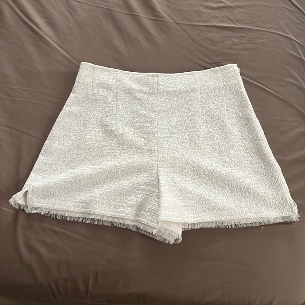 Club Monaco White Pinup Shorts